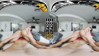 VIRTUAL PORN - Roxxie Sinner POV Fuck Sesh In VR!