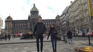 Fantasy Hunter meets a nice girl in Prague