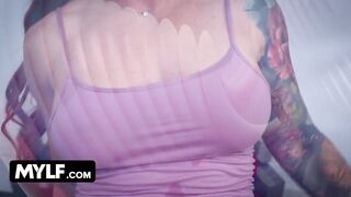 Sophia Is A Fierce Babe Who's All About Staying In Shape & Taking Big Cock - Milf